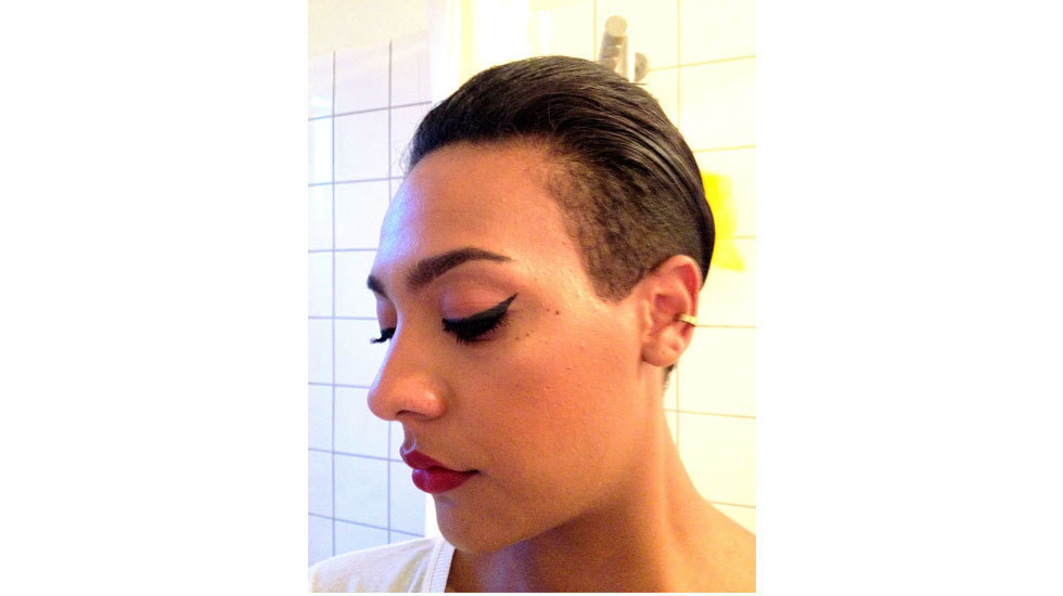 bb_longwear_gel_eyeliner_swatch