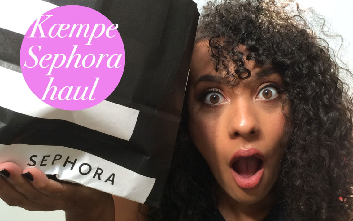 Se hvordan en Sephora Beauty Advisor shopper i Sephora (video) EvaK.dk